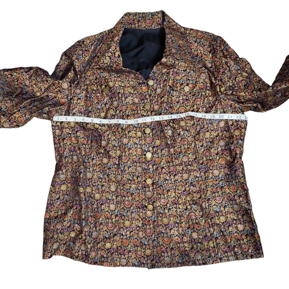 Button down jacket - Picture 4 of 6